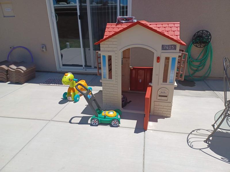 Photo of Karla's Daycare - Los Banos, CA