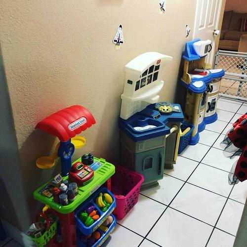 Photo of Daisy's Playhouse Daycare - Palmdale, CA