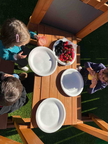 Photo of Glendale Child Day Care - Glendale, CA