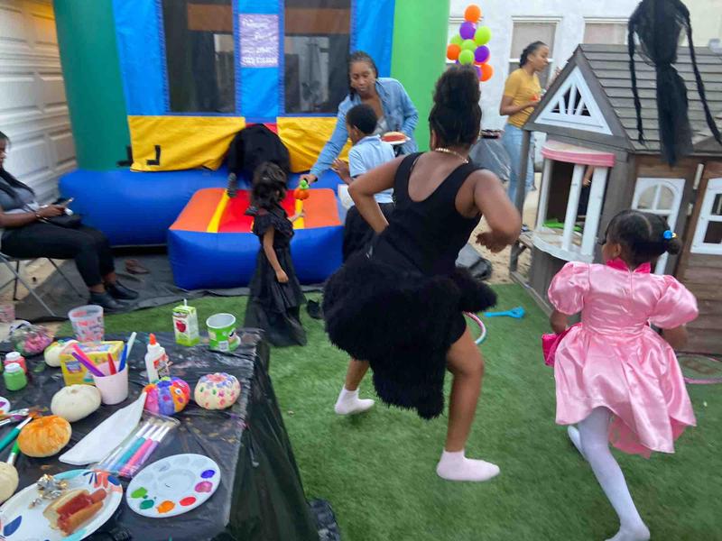 Photo of Fun house childcare - Carson, CA