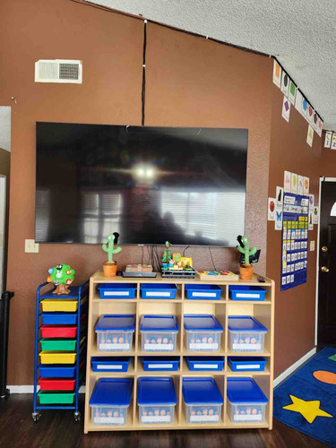 Photo of Little Friends Daycare - Bakersfield, CA