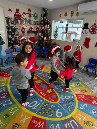 Photo of Green House Day Care Daycare - Van Nuys, CA