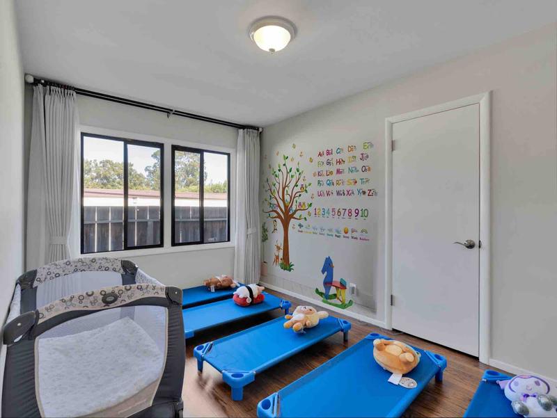 Photo of Little Scholars Bilingual Daycare - San Mateo, CA