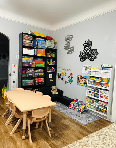 Photo of Mata Hern&aacute;ndez Family Childcare - Los Angeles, CA