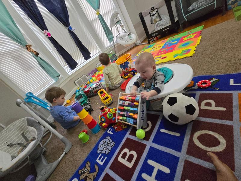 Photo of SR KID´S KASTLE CHILDCARE - Chicago, IL