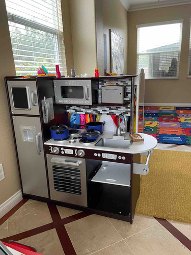 Photo of Buzzy Beez Academy Daycare - Chula Vista, CA