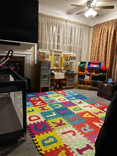 Photo of Madres Daycare - Long Beach, CA