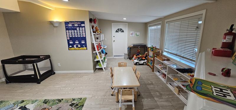 Photo of Bandara Family Daycare - Reseda, CA
