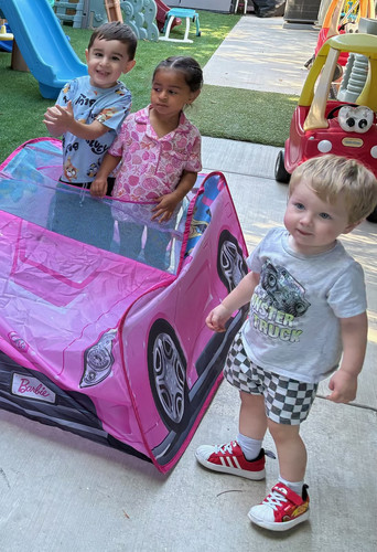 Photo of Niknak Daycare - Woodland Hills, CA