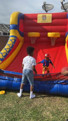 Photo of Brainiacs Daycare Center - Inglewood, CA