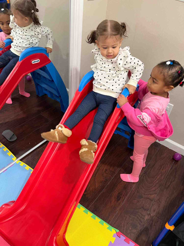 Photo of Dreamy Kids Daycare - Los Angeles, CA