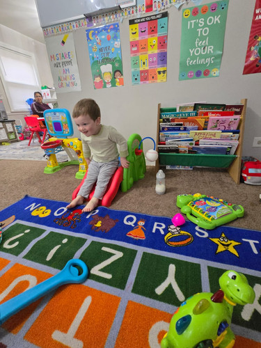 Photo of SR KID´S KASTLE CHILDCARE - Chicago, IL