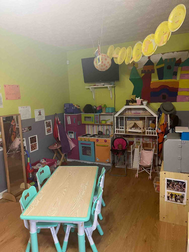 Photo of Lowe, Frenited C Daycare - Riverdale, GA