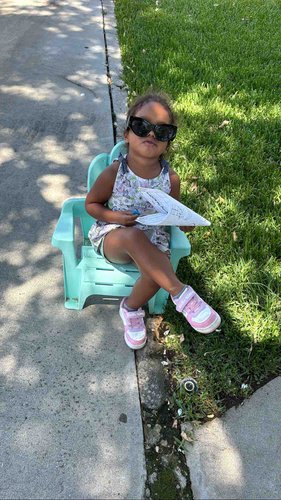 Photo of Flores Family Daycare - Canyon Country, CA