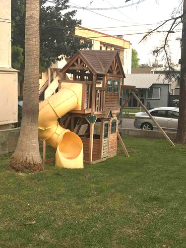 Photo of Karina's Daycare - Glendale, CA