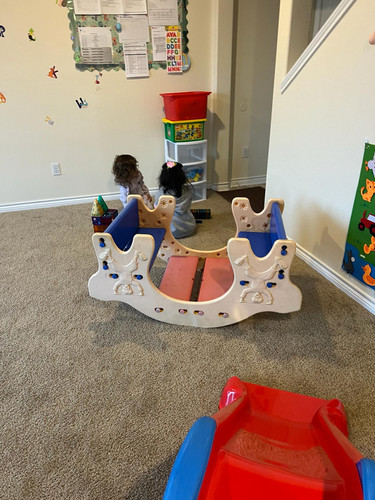 Photo of Daycare Caminos De Arcoiris Daycare - Beaverton, OR