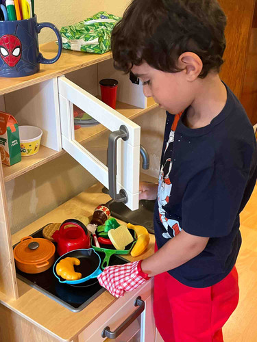 Photo of Mama Zozo Daycare - Burbank, CA