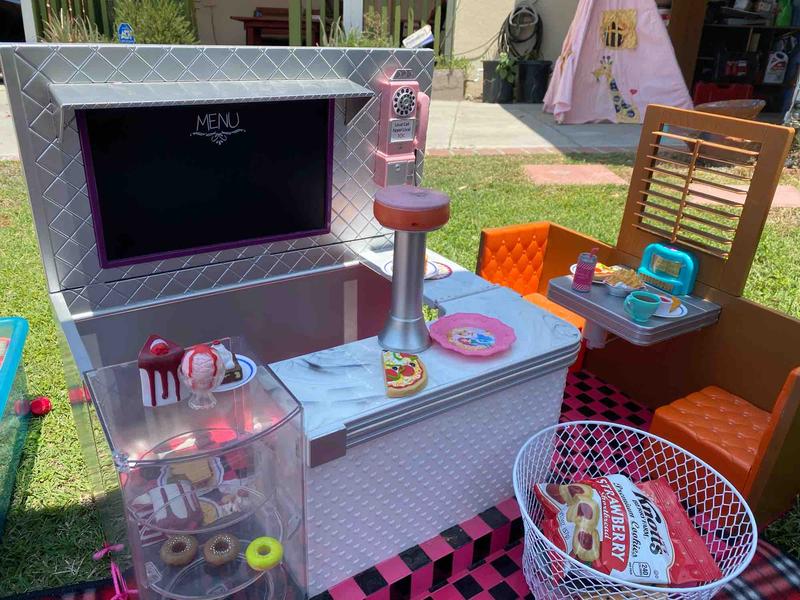 Photo of Alvarado Family Daycare - Valley Village, CA