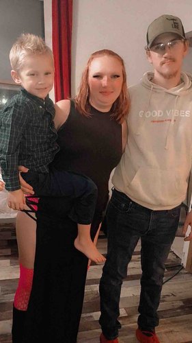 Photo of Christina S. - Davenport, IA